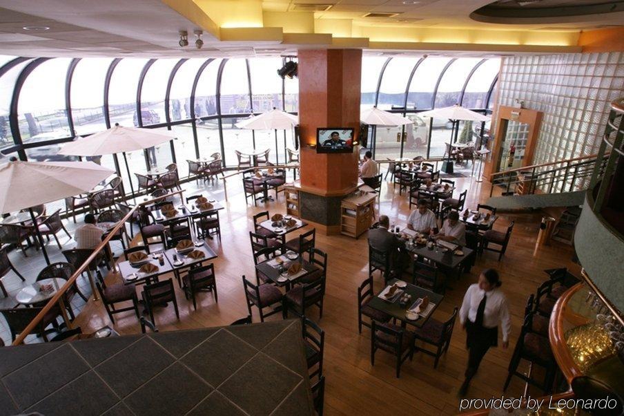 J&A Classic Hotel Lima Nhà hàng bức ảnh The restaurant